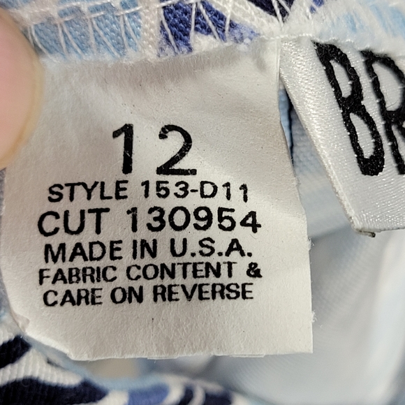 Briggs Blue Floral Straight Back Slit Skirt Size 12 - Picture 5 of 6